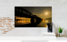 Load image into Gallery viewer, Moon Rise