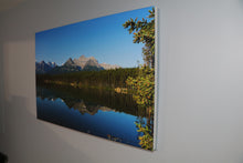 Load image into Gallery viewer, Herbert lake.
