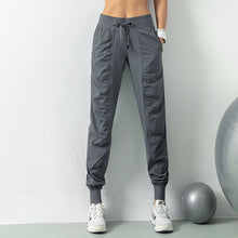 Load image into Gallery viewer, Quick dry spring/summer 2023 running the jogger women running the gym shorts has two side pockets sweatpants Fold show thin
