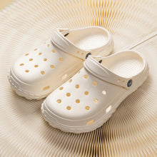 Load image into Gallery viewer, Women and Men&#39;s Hole Shoes Summer Non-Slip Outdoor Sandals Closed Toe Shit Feeling Beach Slippers Thick Bottom Soft Bottom
