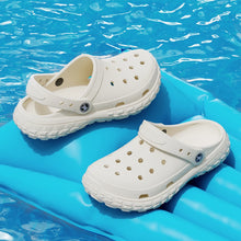 Load image into Gallery viewer, Women and Men&#39;s Hole Shoes Summer Non-Slip Outdoor Sandals Closed Toe Shit Feeling Beach Slippers Thick Bottom Soft Bottom
